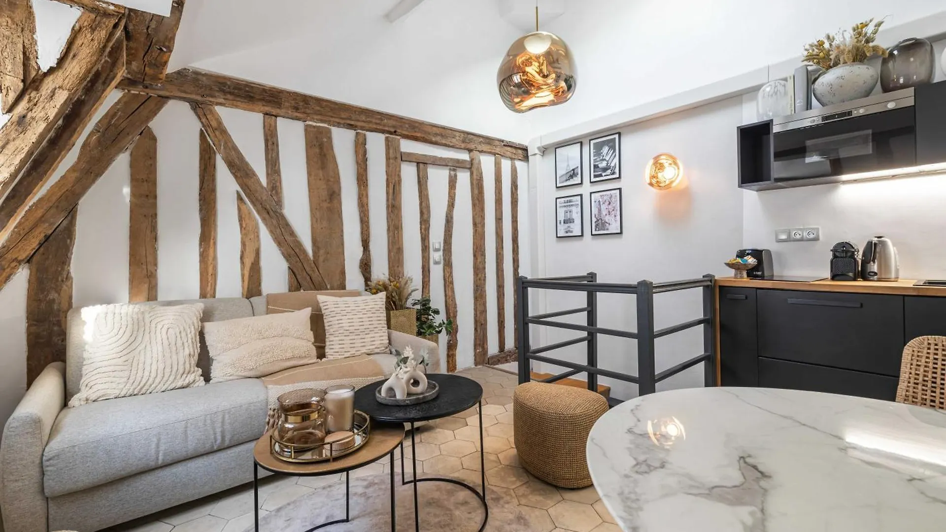 شقة Ultra Central Historical Parisian Flat - Louvre فرنسا